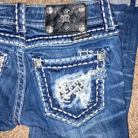 Miss Me Capris - Picture 3 of 4